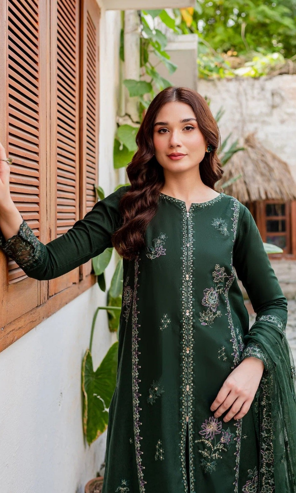 Batik - 3PC (Unstitched) Heavy Embroidered Lawn Suit - GKA2224