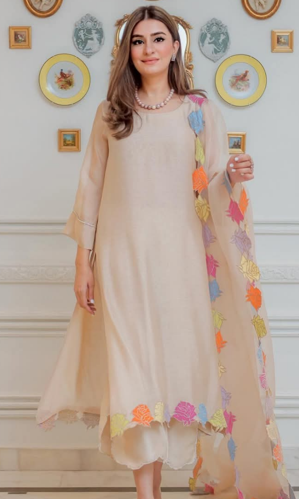 NISA - 3PC Lawn Embroidered Suit - GKA5050