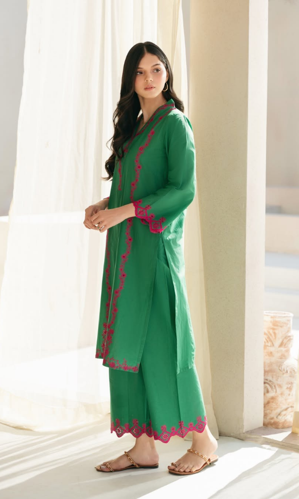 Chinyere - 2PC Heavy Embroidered Lawn Suit - CY4386