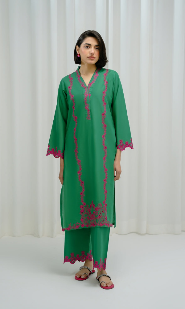 Chinyere - 2PC Heavy Embroidered Lawn Suit - CY4386