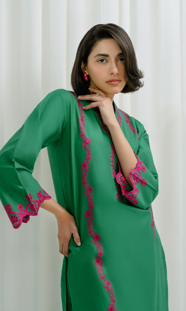 Chinyere - 2PC Heavy Embroidered Lawn Suit - CY4386