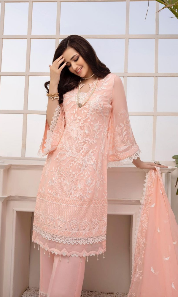Azure -3PC Embroidered Lawn Suit - AZ7172