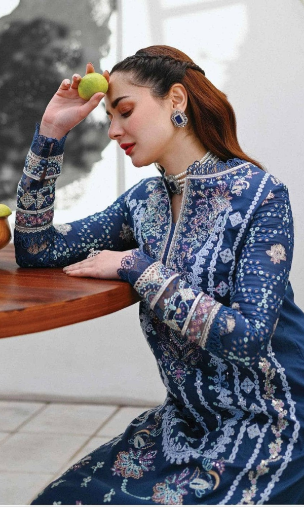 Qalamkar - 3PC Embroidered Sequence Chickenkari Lawn Suit - GKA7095