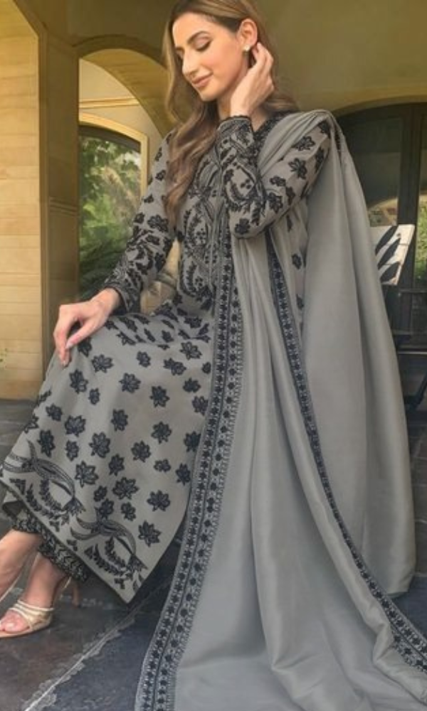 NISA - 3PC Lawn Embroidered Suit - GKA100