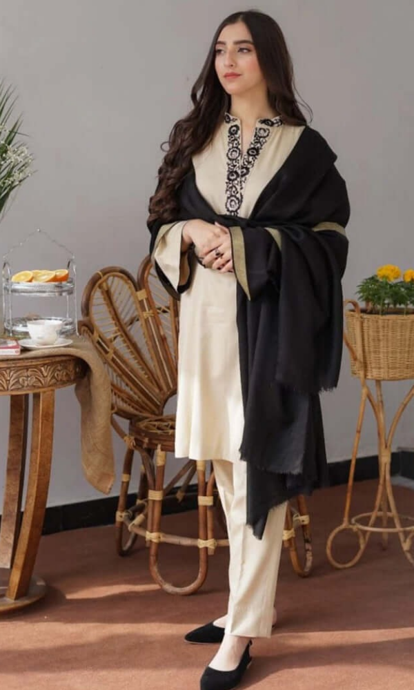 Aisling 3PC (Unstitched) Heavy Embroidered Dhanak Suit ( Plain Dyed Dhanak Shawl )