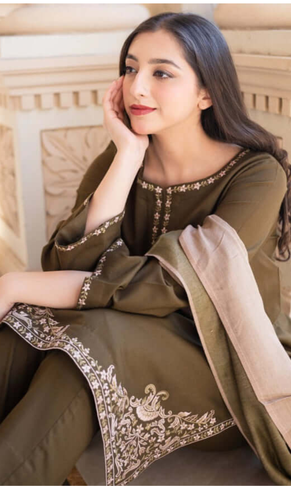 Aisling 3PC (Unstitched) Heavy Embroidered Dhanak Suit ( Plain Dyed Dhanak Shawl )
