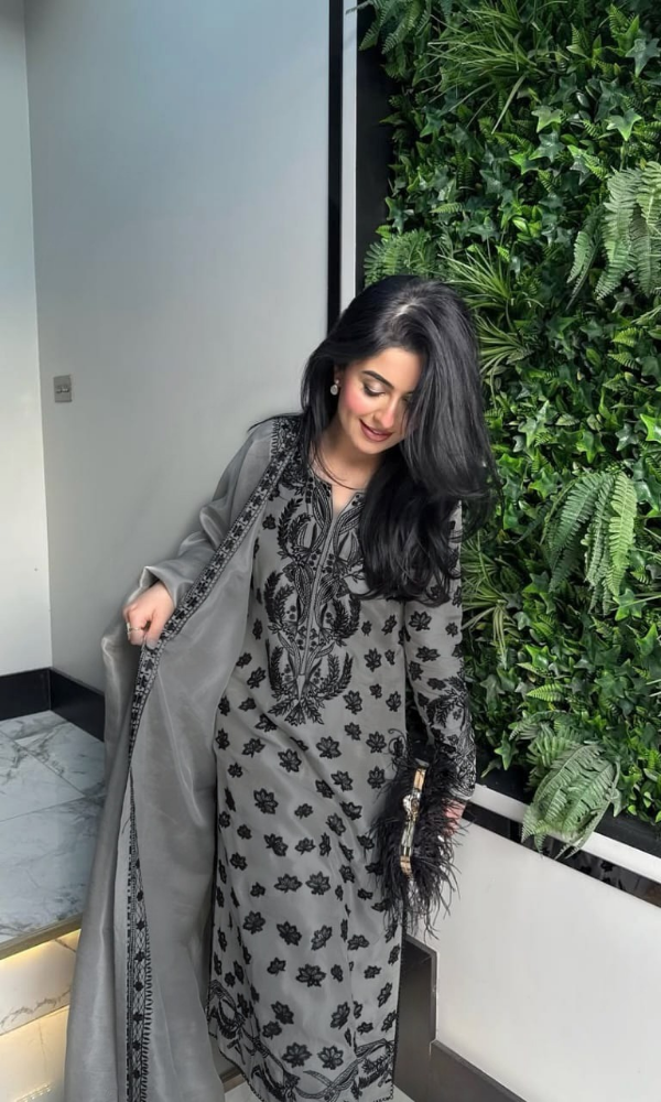 NISA - 3PC Lawn Embroidered Suit - GKA100