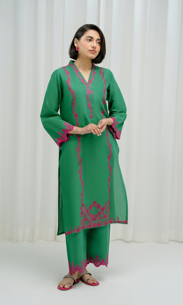Chinyere - 2PC Heavy Embroidered Lawn Suit - CY4386