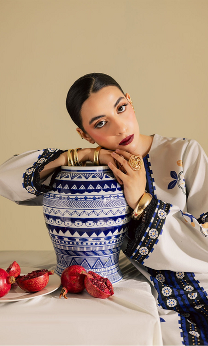 Vanya - 2PC (Unstitched) Printed Shamoz Silk Suit - VN075