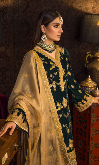 Asim Jofa - 3PC (Unstitched) 9000 Micro Velvet Embroidered Suit