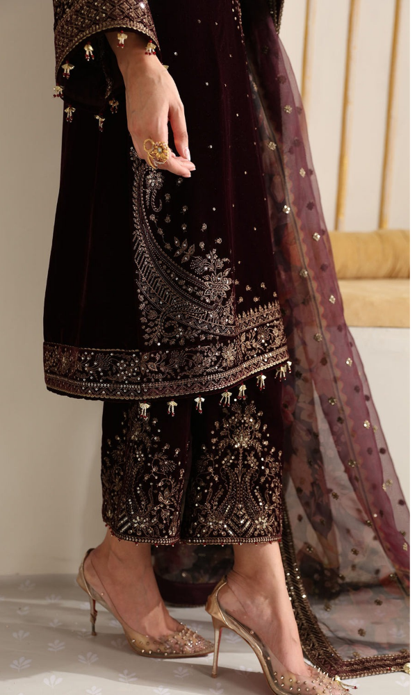 Jazmin - 3PC (Unstitched) 9000 Micro Velvet Embroidered Suit - GMB222