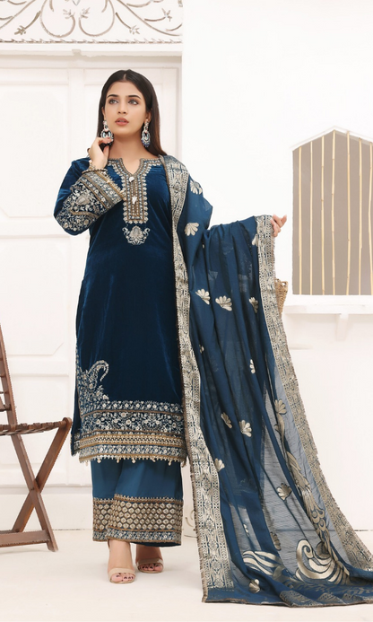 Hadia Eman - 3PC (Unstitched) 9000 Micro Velvet Embroidered Suit - HE052