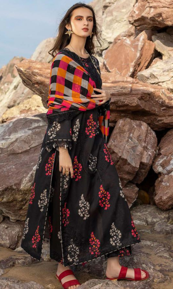 Baroque 3PC (Unstitched) - Digital Printed Premium Karandi Suit - CG2499