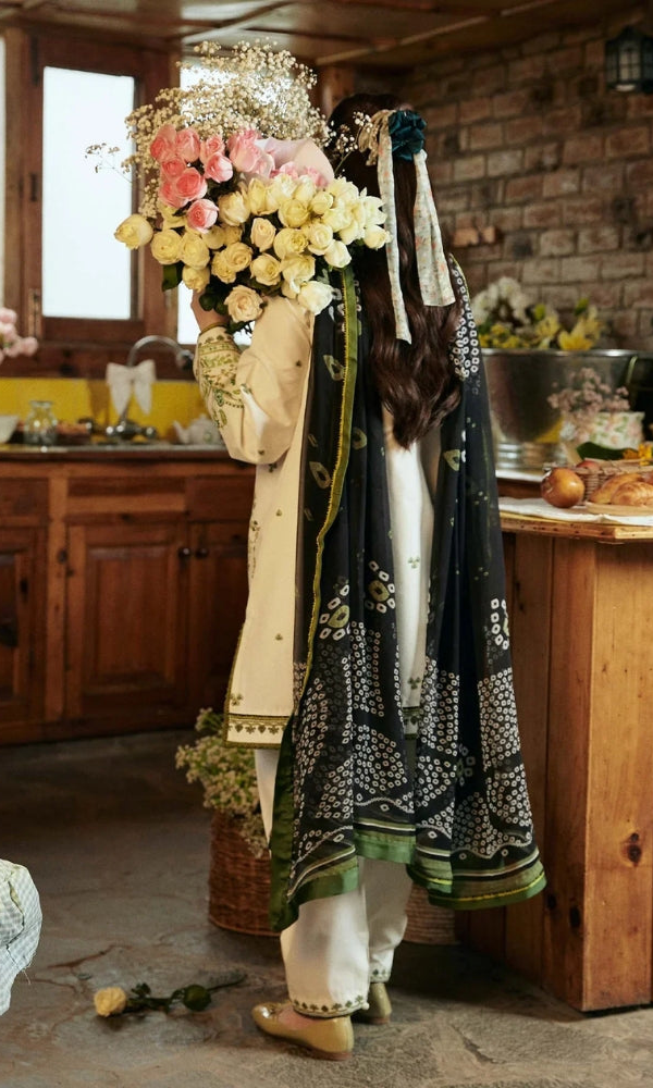 ZARA SHAH JAHAN - 3PC (Unstitched) Embroidered Lawn Suit - GKA4251